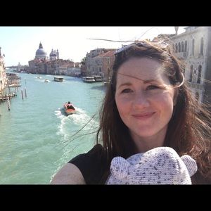 Meet your Posher, Lauren